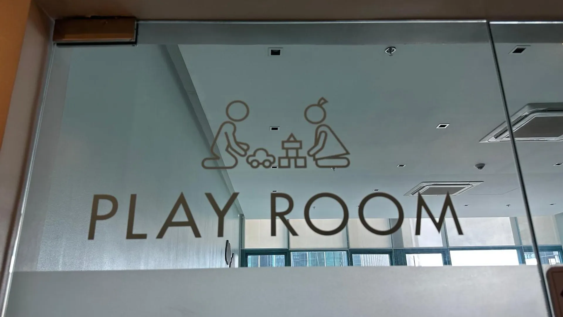 Апарт-отель Deluxe Suite In Uptown Bgc With Fountain View Тагиг