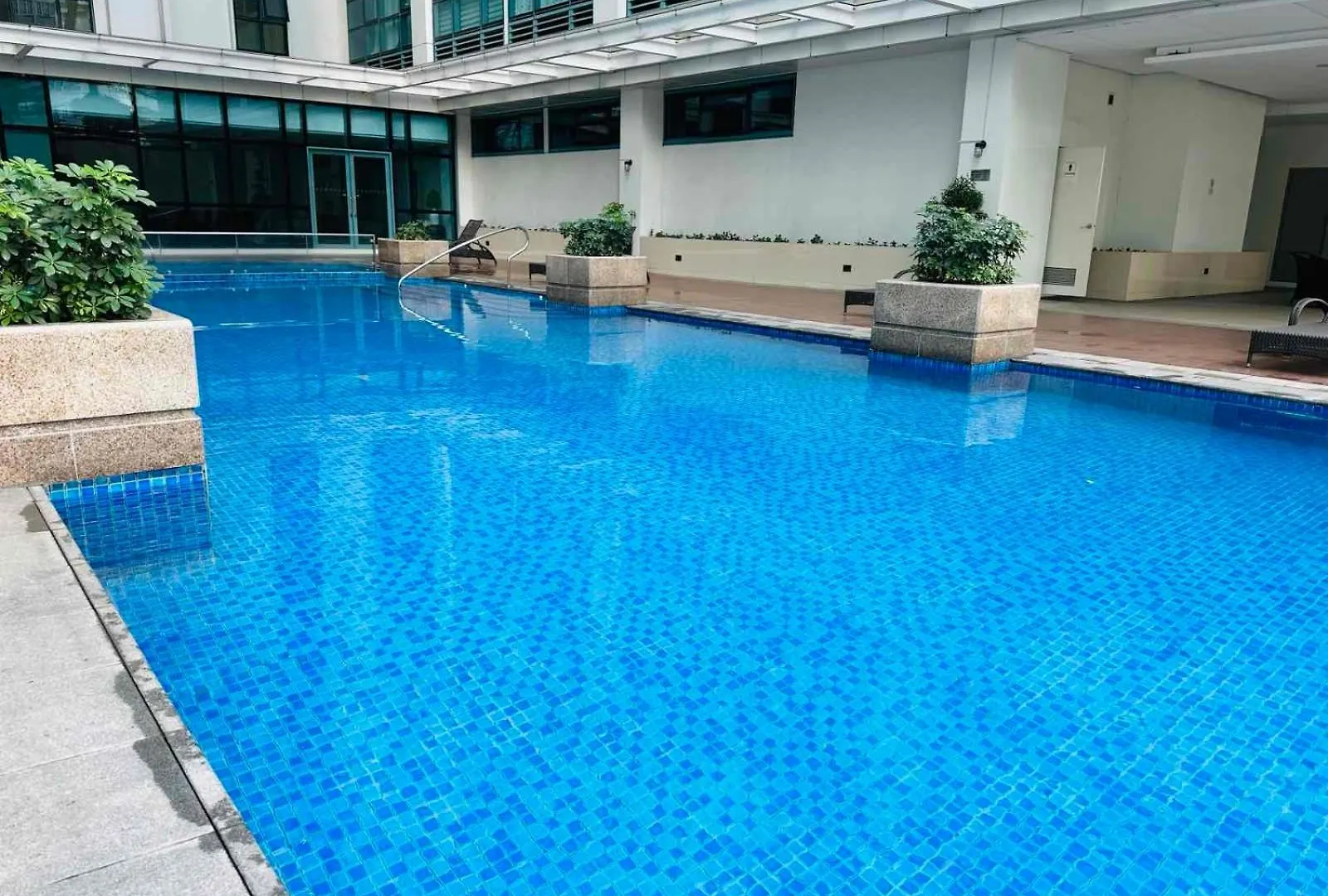 Deluxe Suite In Uptown Bgc With Fountain View Taguig 0*,  Philippines